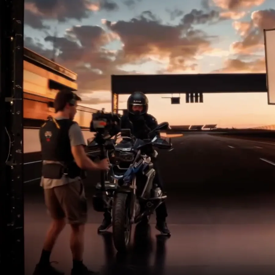 Behind the scenes: Hybrid Case — motorbike